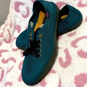 Vans- EcoCush skate shoe- Men’s 8.5/Women’s 10